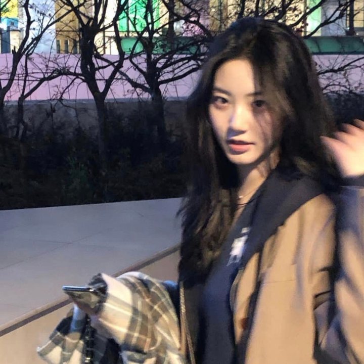 撒娇女人最好命